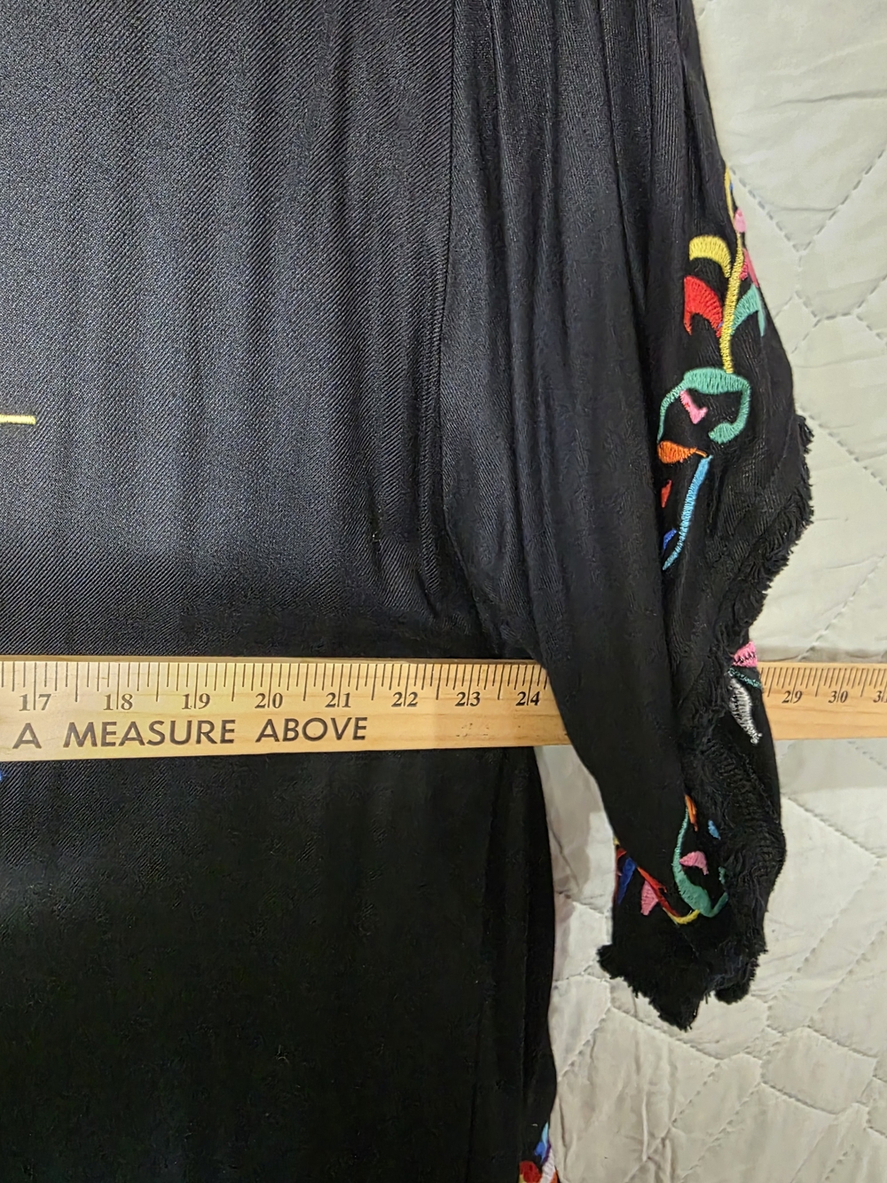 Judith March Kimono Coverup Womens Sz L Black Boho Tassel Embroidered Geometric - Picture 6 of 8